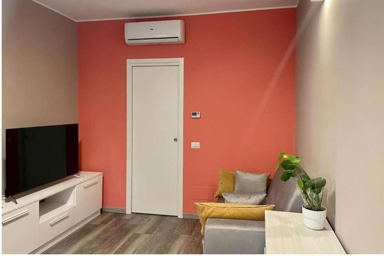 In Centro A Con A/c & Wi-fi * Milan
